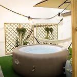 Fabulous 90mq Penthouse With Jacuzzi In Center *