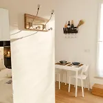 Fabulous 90mq Penthouse With Jacuzzi In Center Apartment
