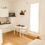 Apartment Fabulous 90mq Penthouse With Jacuzzi In Center *