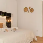 Διαμέρισμα Fabulous 90mq Penthouse With Jacuzzi In Center